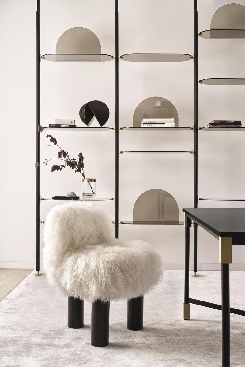BOTOLO HIGH Upholstered fur easy chair