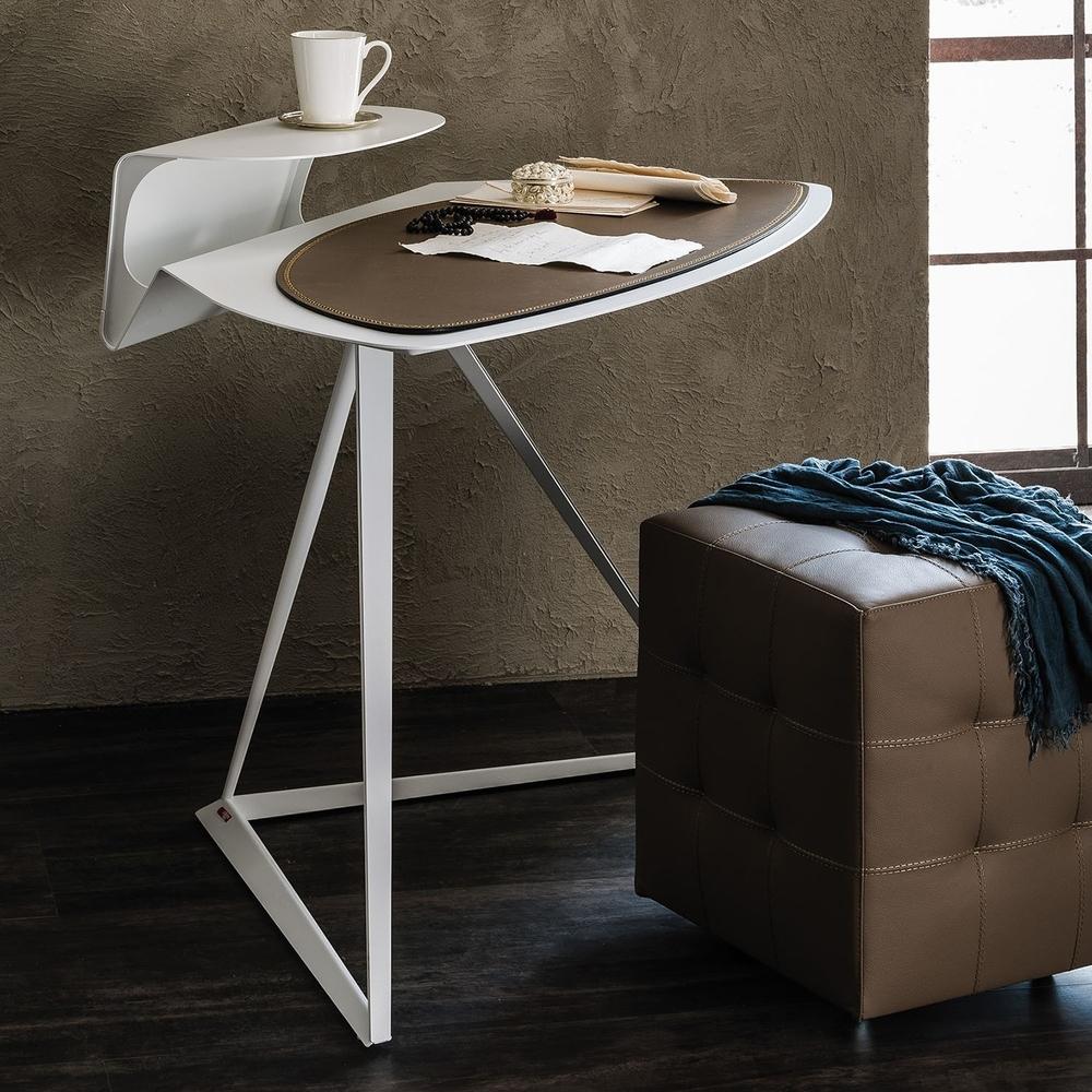 STORM Metal writing desk