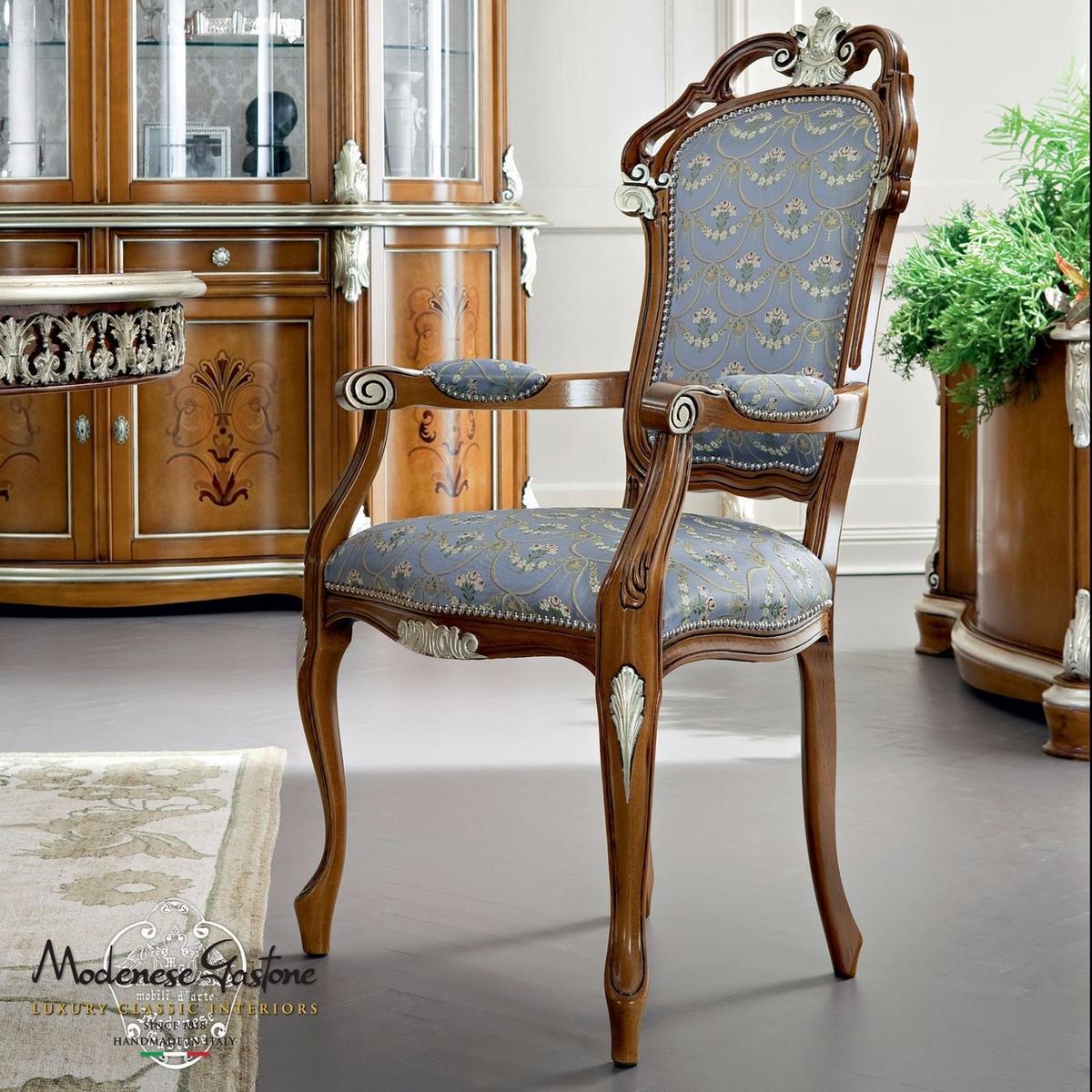 13505 Upholstered chair with armrests