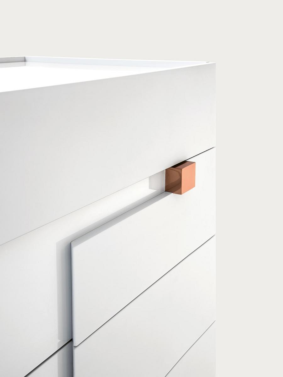 LOGOS Wooden chest of drawers