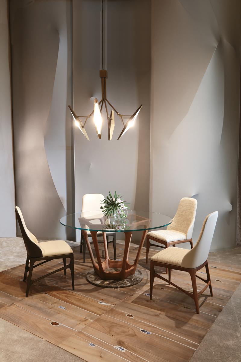 ELARA Upholstered fabric chair