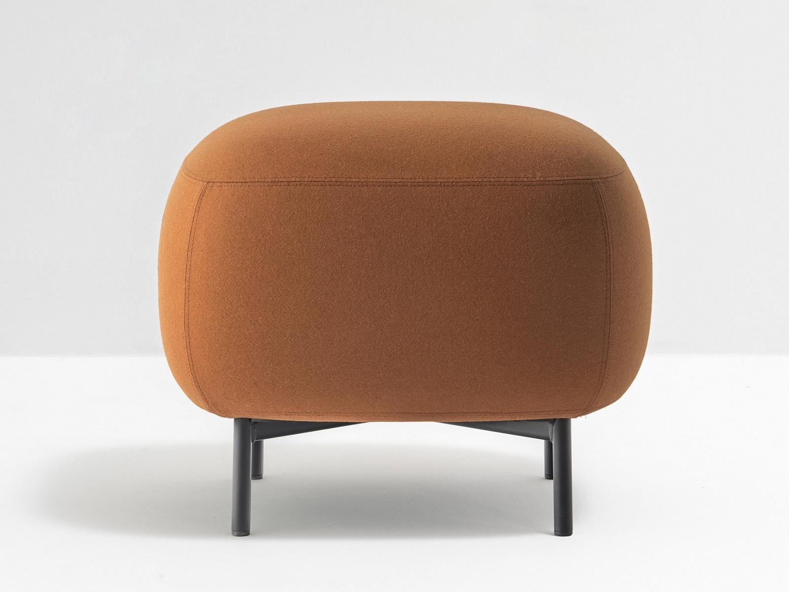 BUDDY 211 Upholstered square fabric pouf