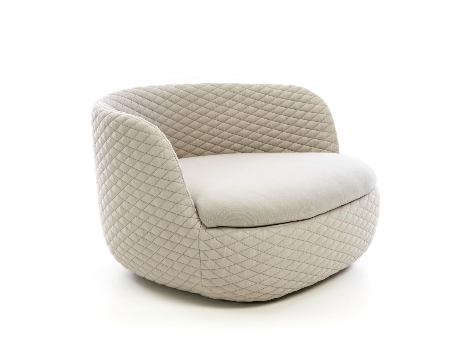 BART ARMCHAIR BASIC Upholstered armchair with armrests