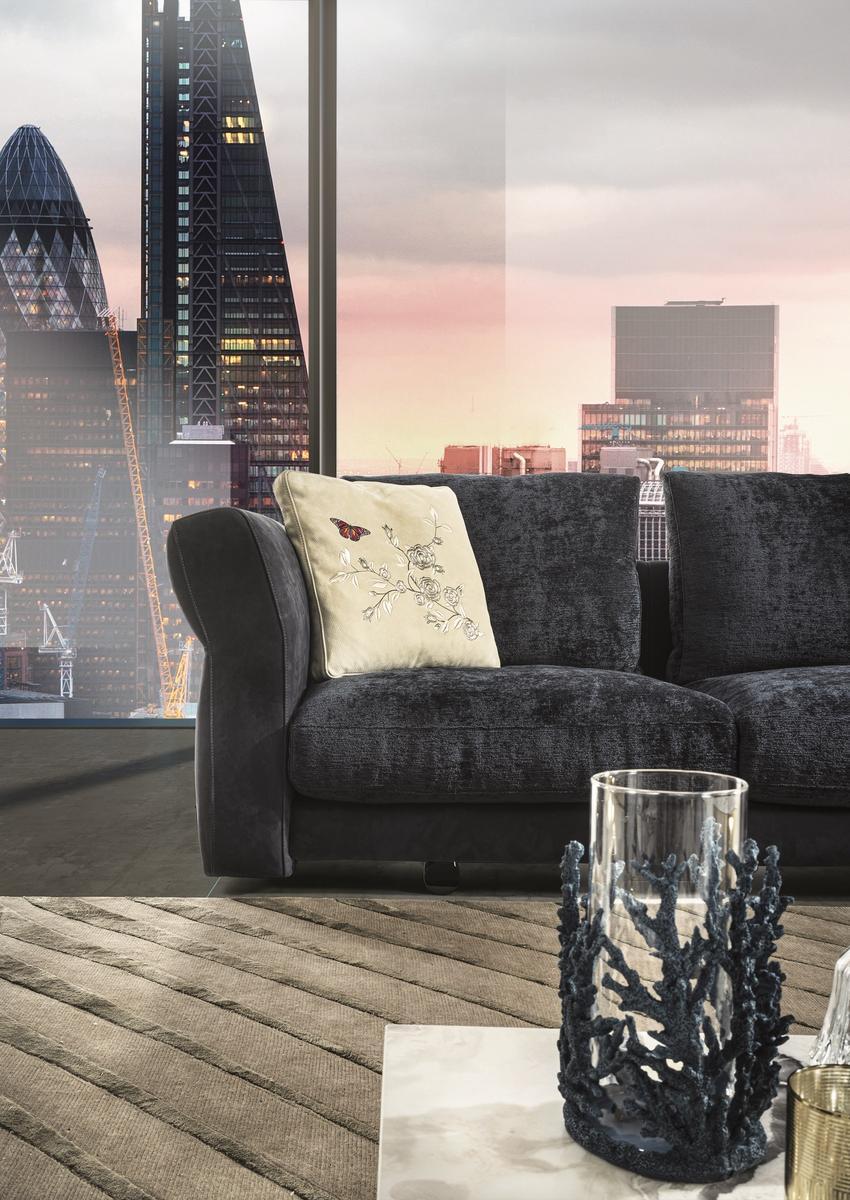 RIVERSIDE Sectional leather sofa