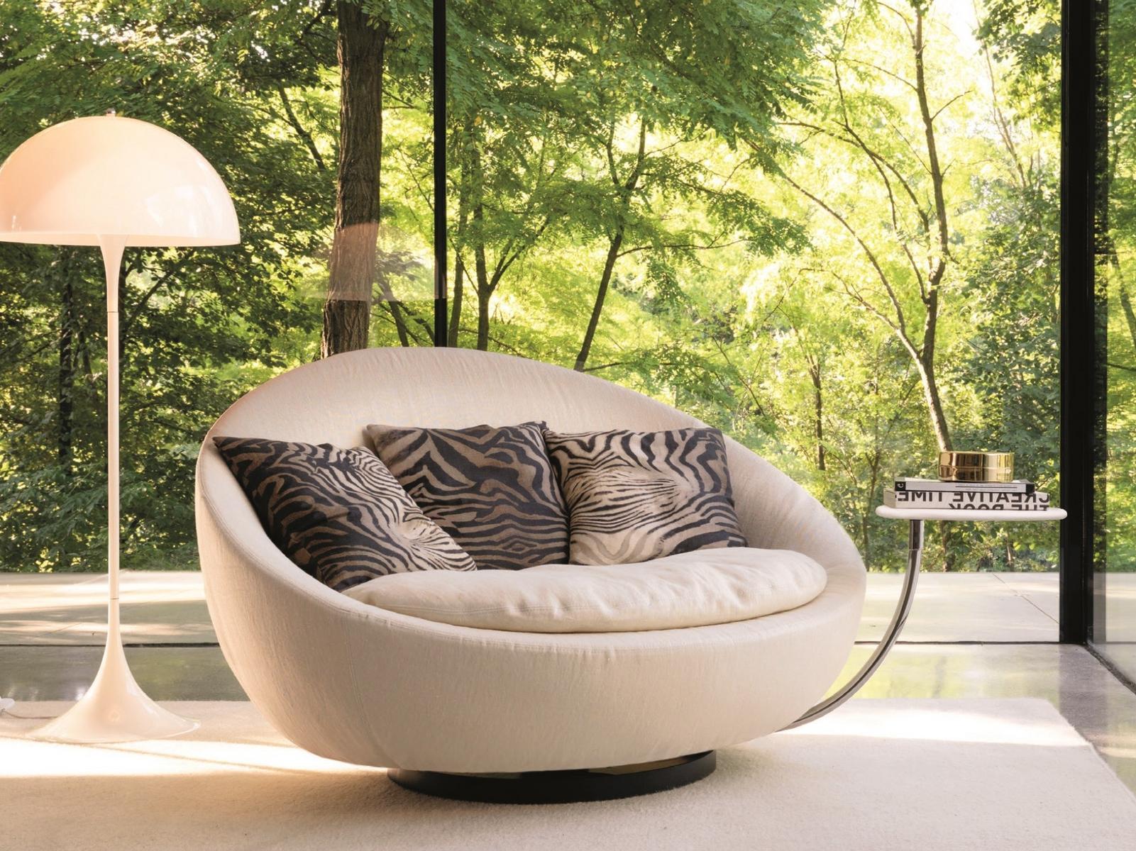 LACOON Swivel armchair