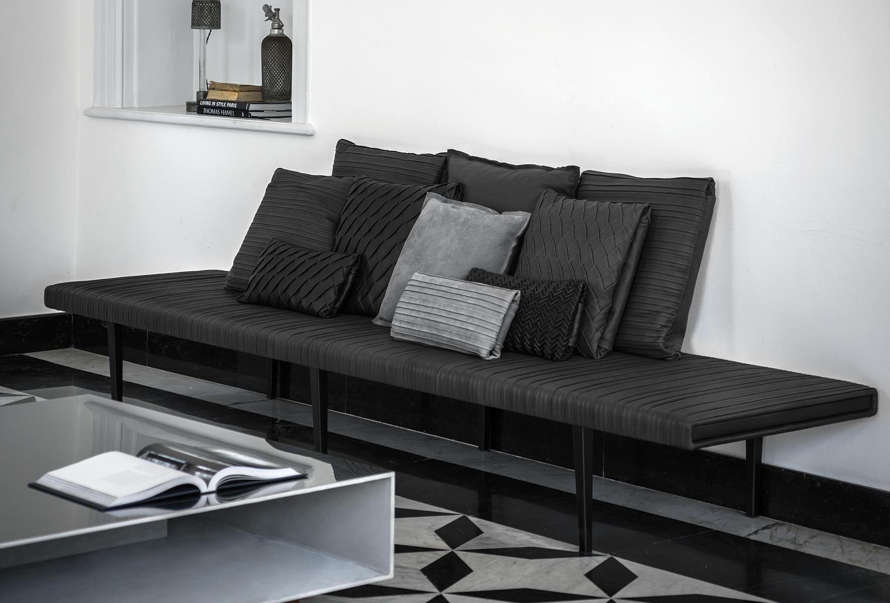 GARÇON SPECIAL EDITION BELLE DE JOUR Upholstered leather bench