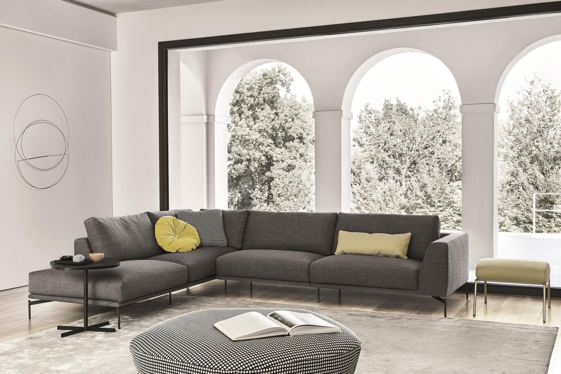 ISLAND Square coffee table with 4-star base