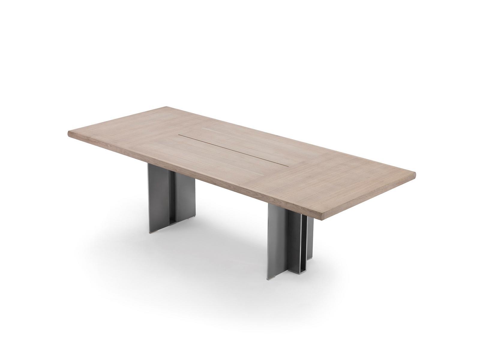 SPELLO Rectangular wooden table