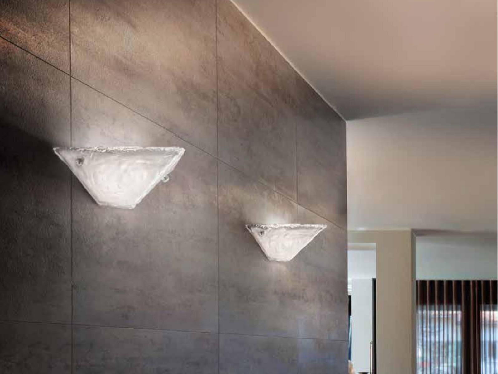 MEMMO Glass wall light