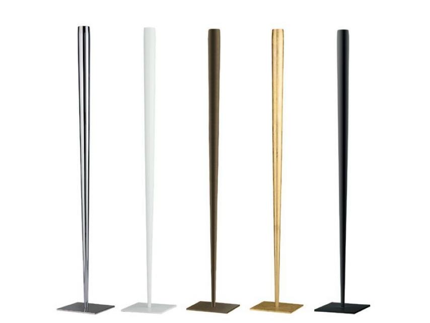 LINE Metal floor lamp