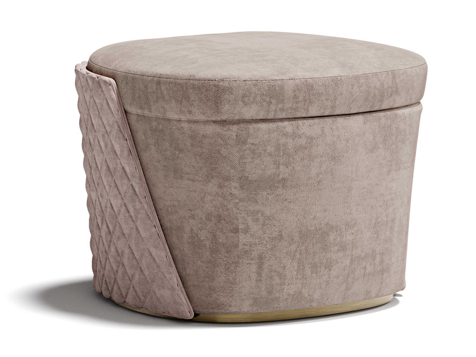 MAJESTIC M Oval fabric pouf