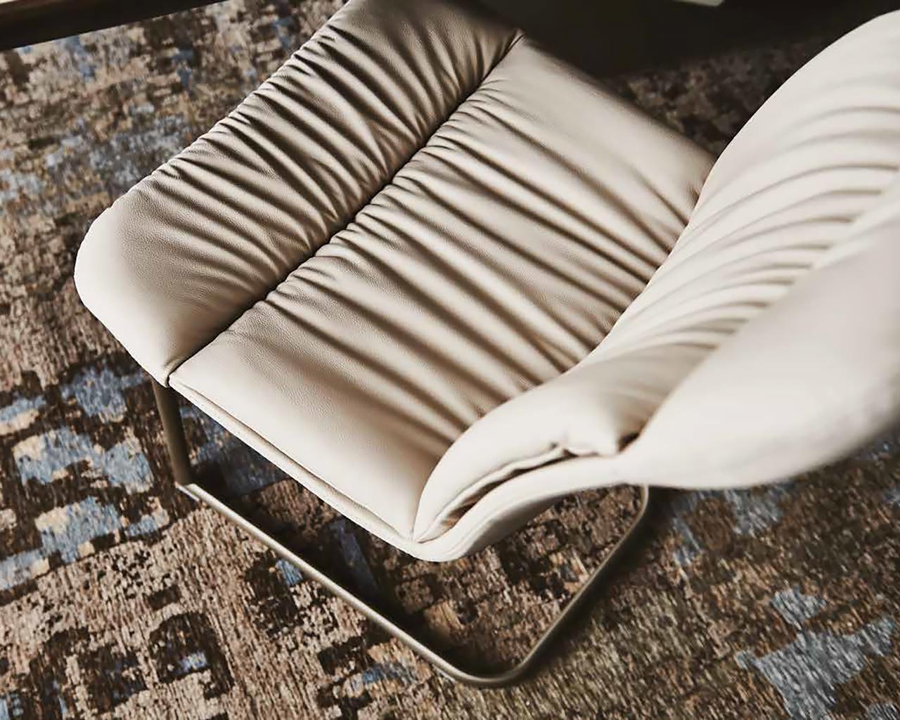 KELLY CANTILEVER Eco-leather chair
