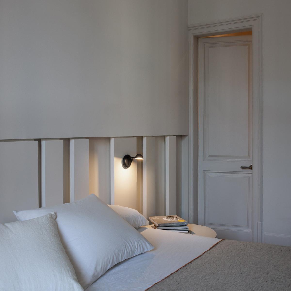 PIN LED wall light