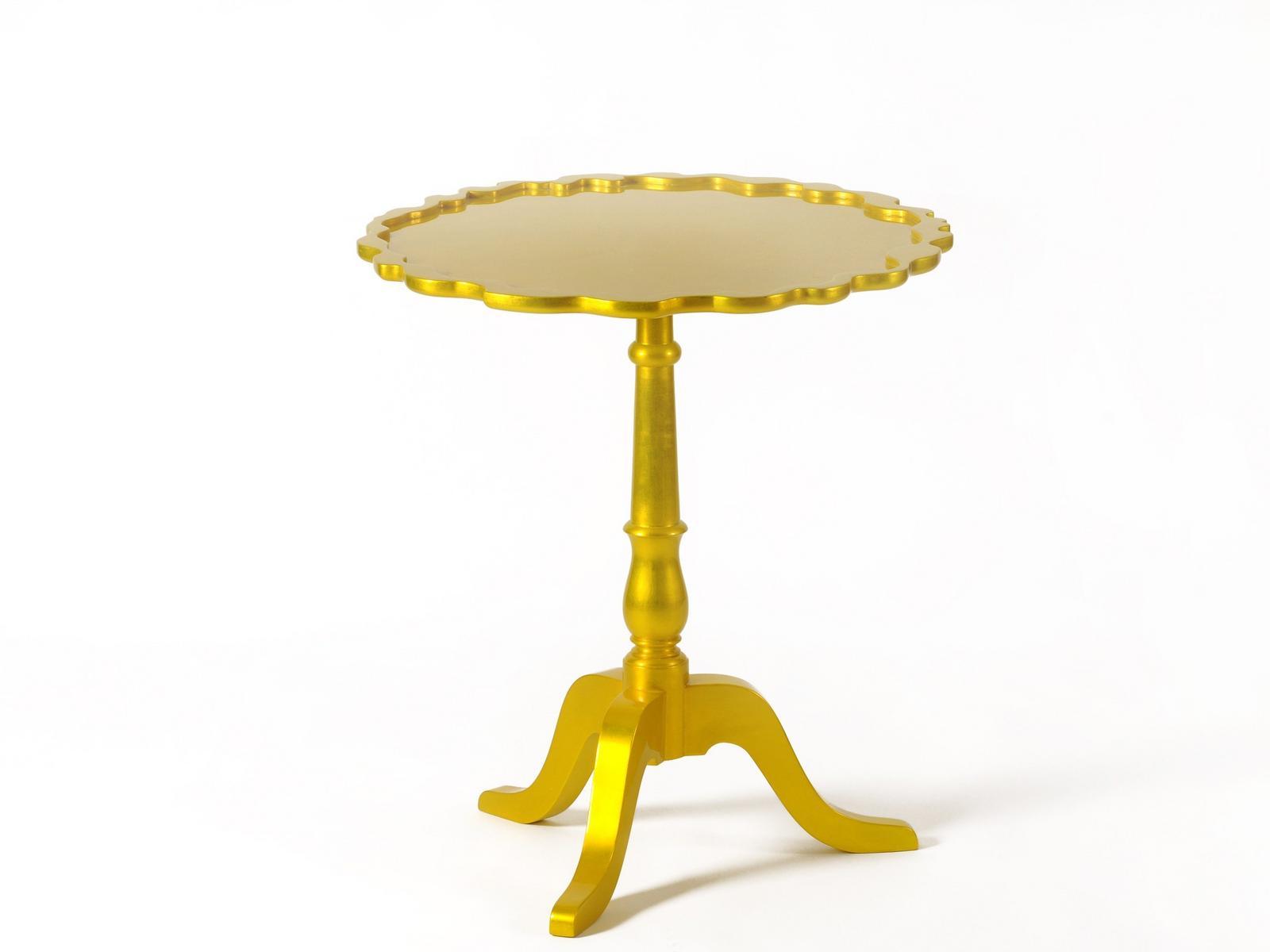 SHIELD Round wooden high side table with 3-star base