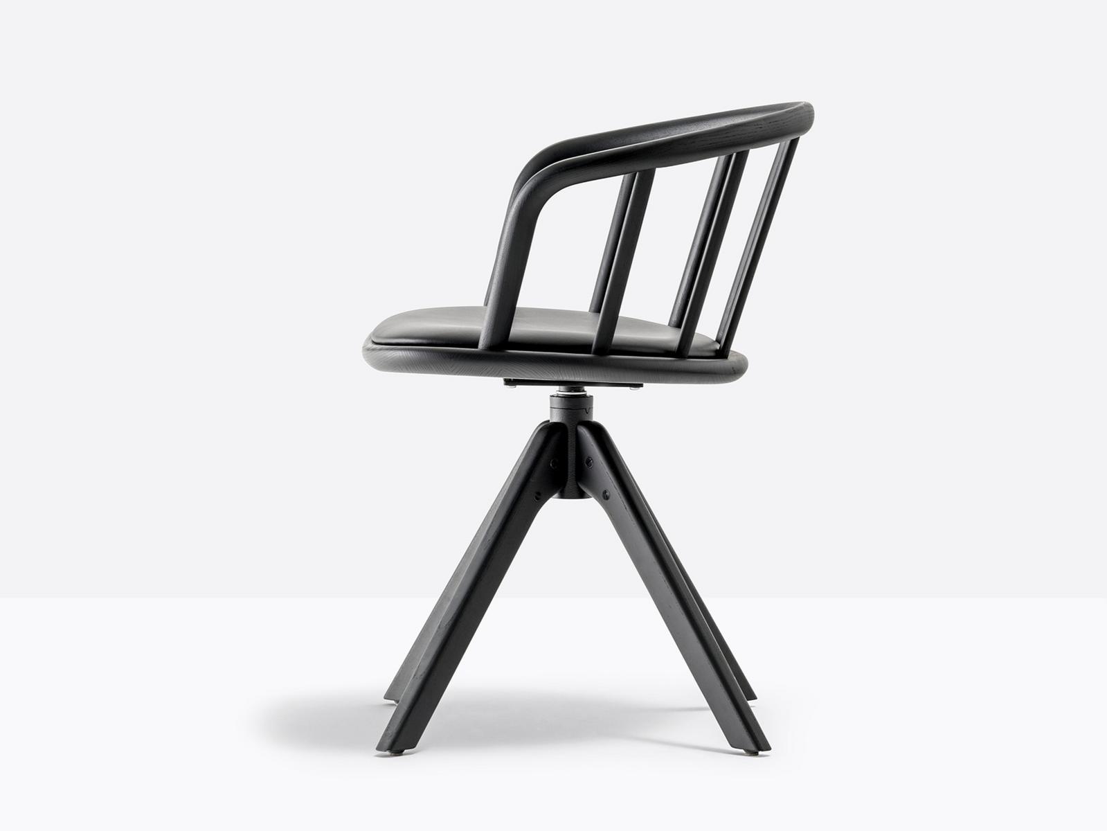 NYM 2846 Swivel trestle-based ash chair with armrests