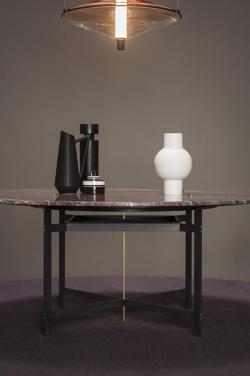 PLACÈ Round marble table