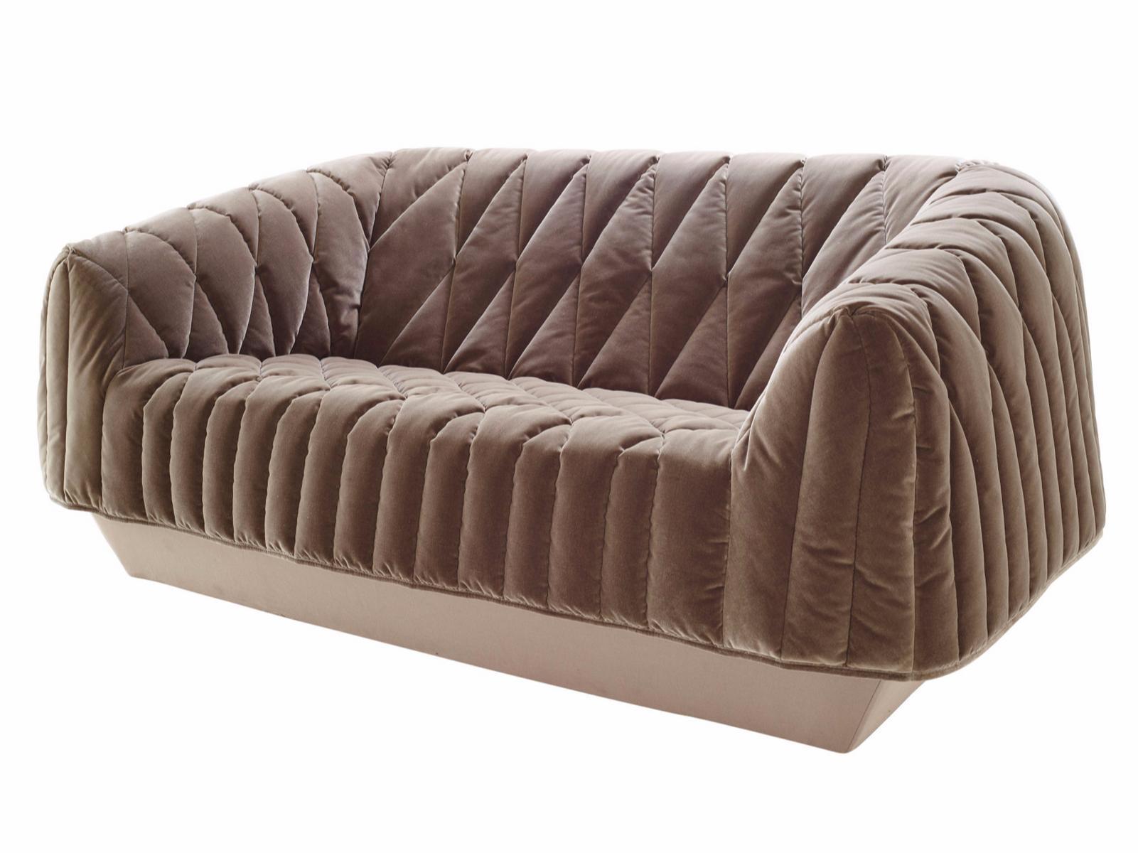 COVER Upholstered 3 seater fabric sofa with removable cover