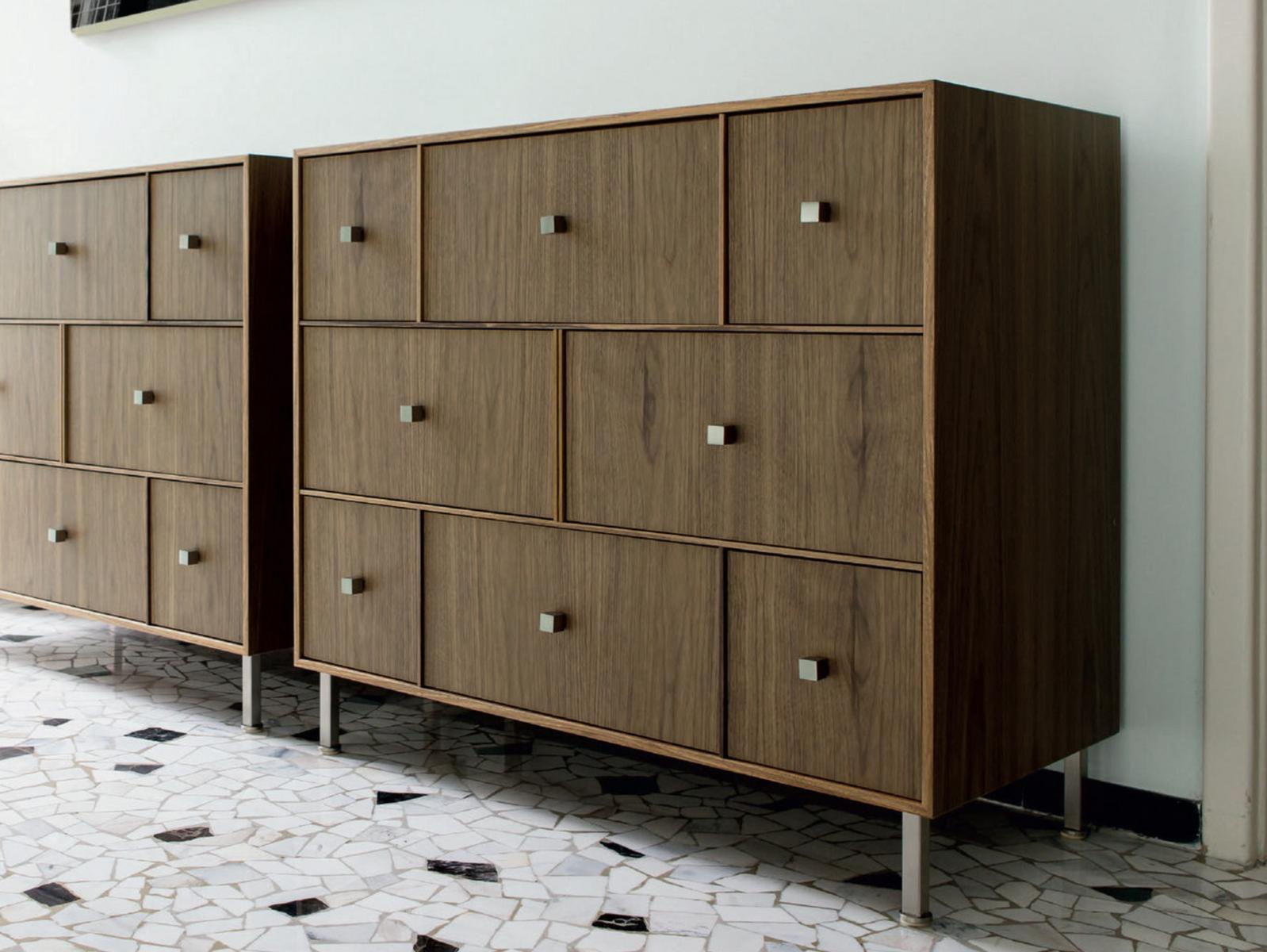 RUCELLAI Walnut chest of drawers