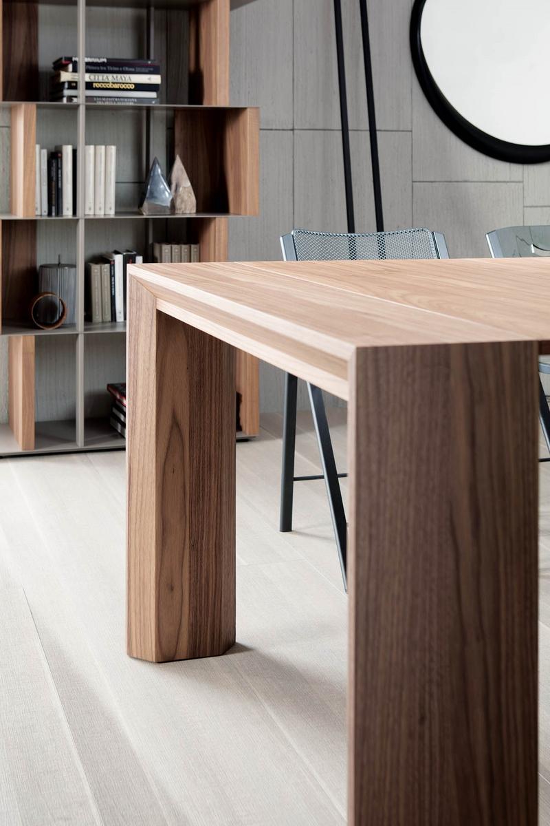 GOLIA Extending rectangular walnut console table