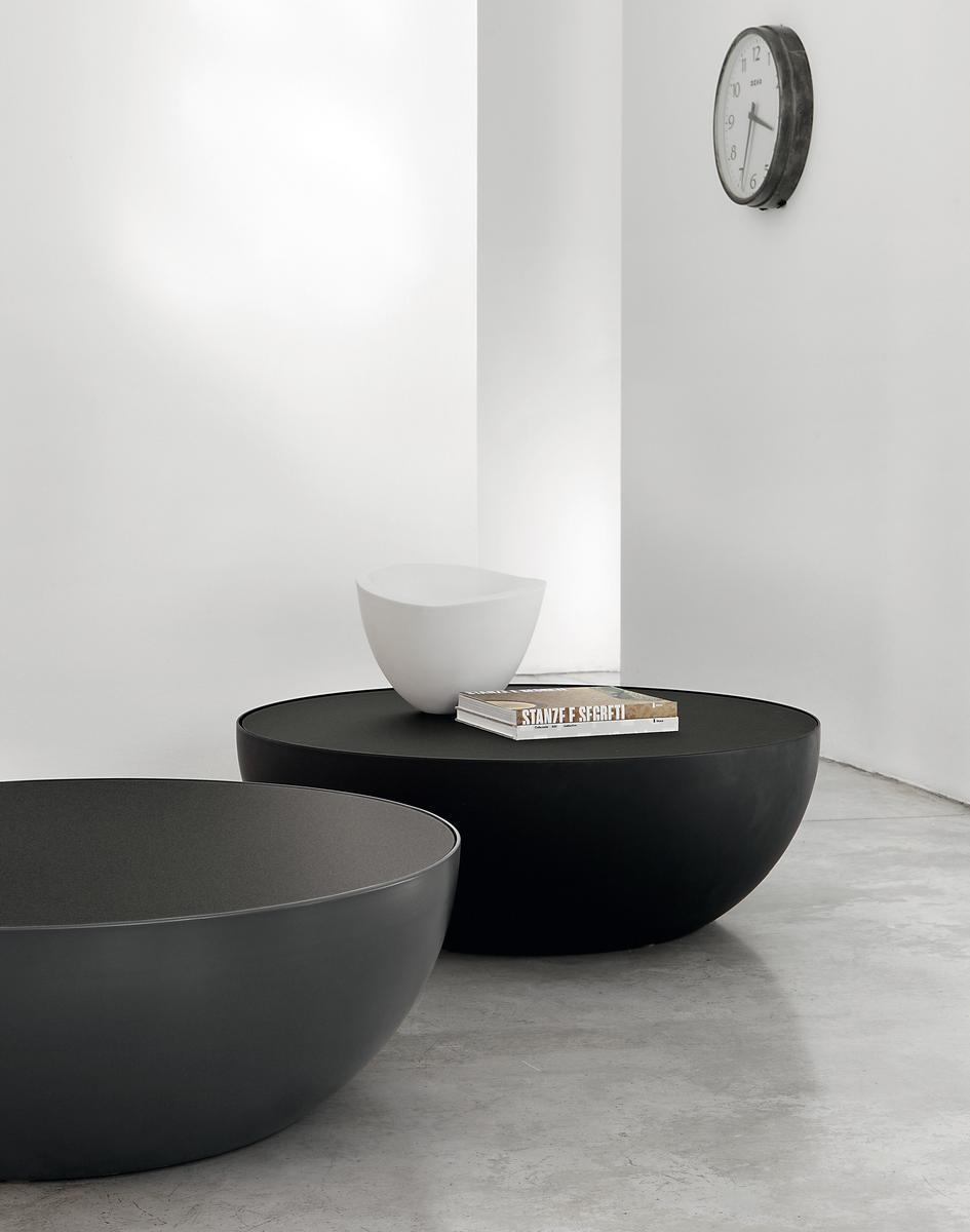 PLANET Low round coffee table