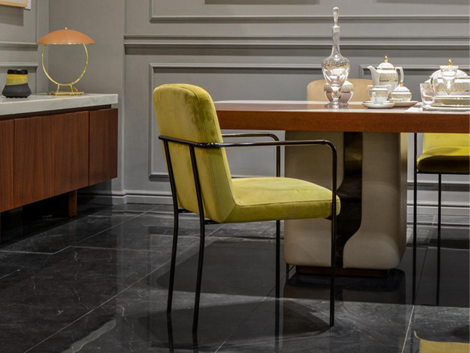 GLAM Upholstered chair with armrests