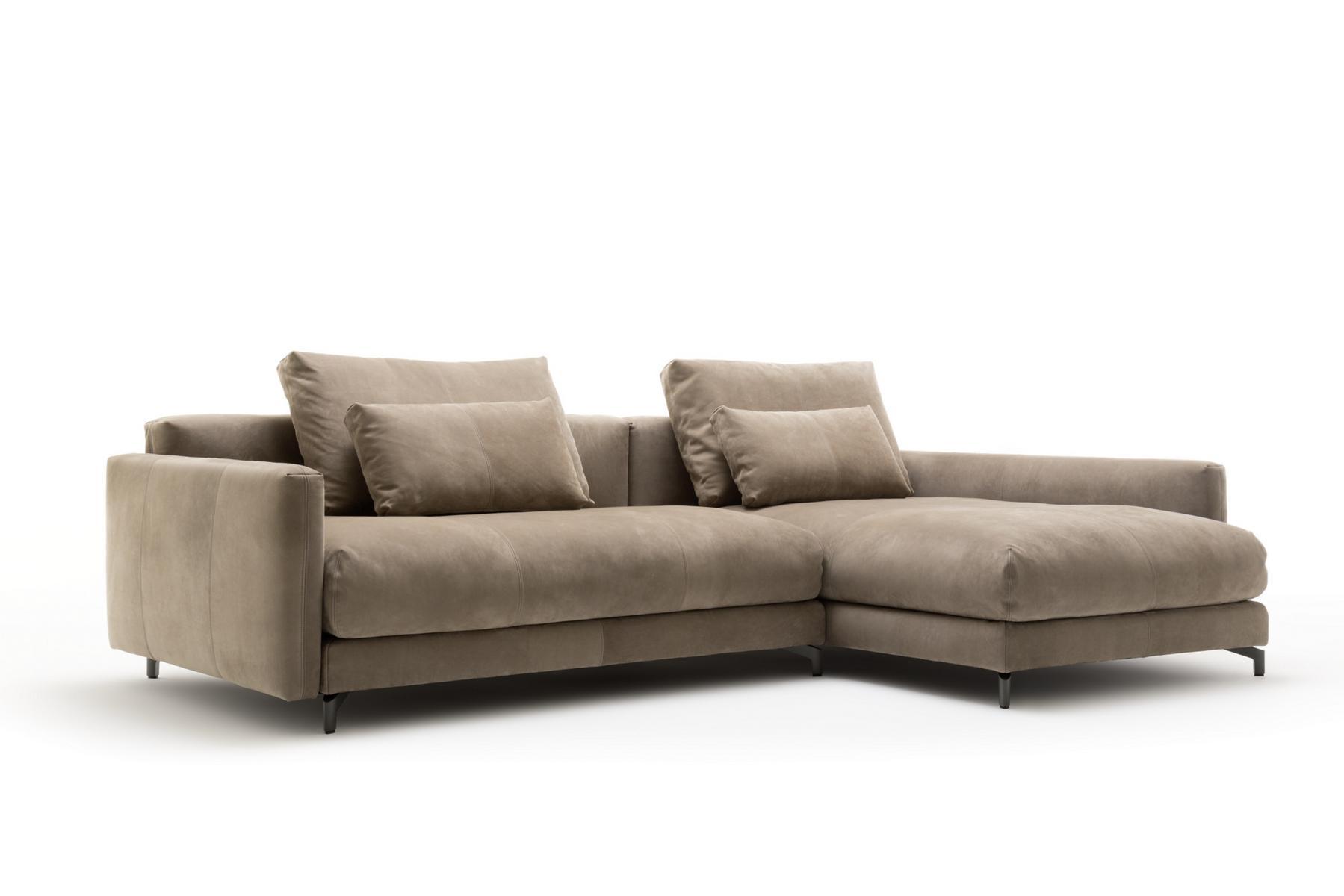 007 NUVOLA Sectional leather sofa with chaise longue 007 NUVOLA Sectional leather sofa with chaise longue