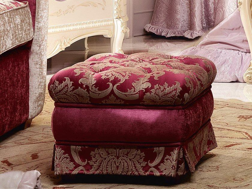 DAVID Upholstered square fabric pouf