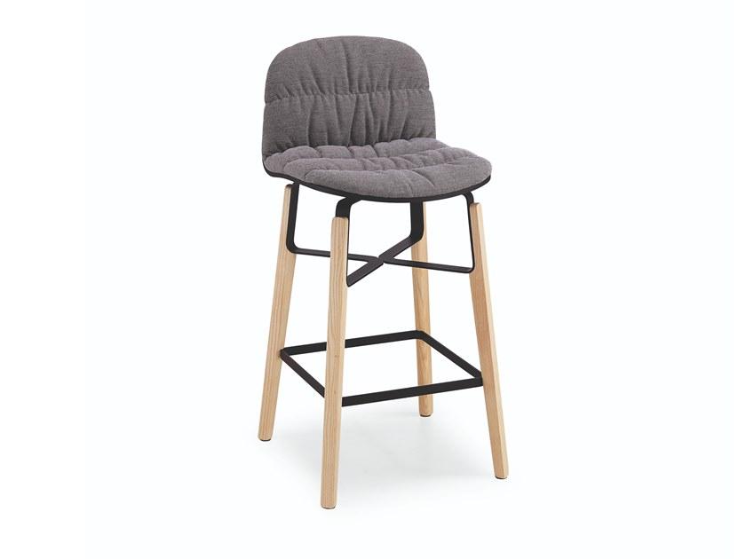 LIÙ H65 / H75 TS High fabric stool with back with footrest