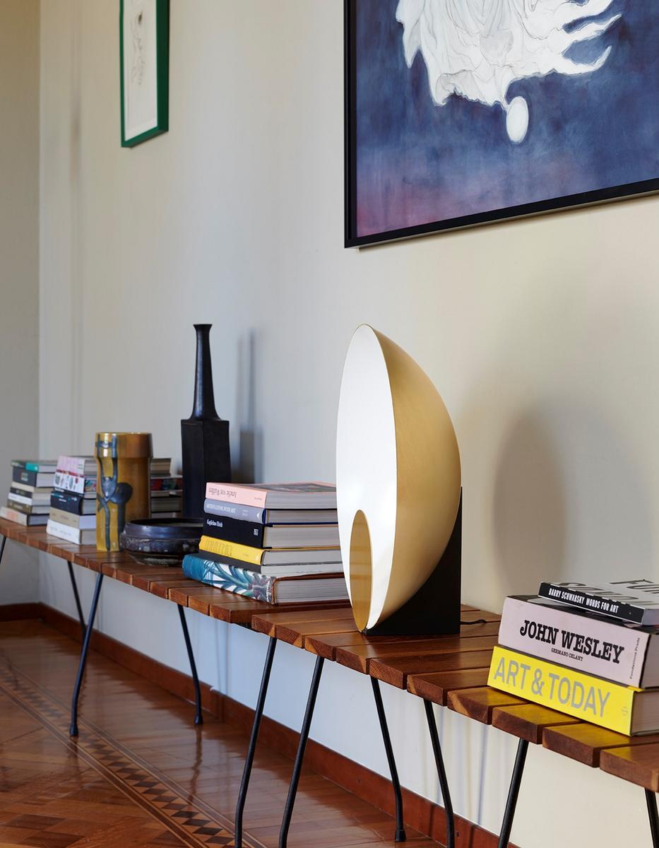 SIRO LED indirect light metal table lamp