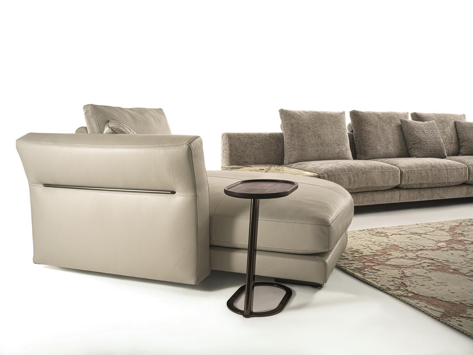RIVERSIDE Sectional leather sofa