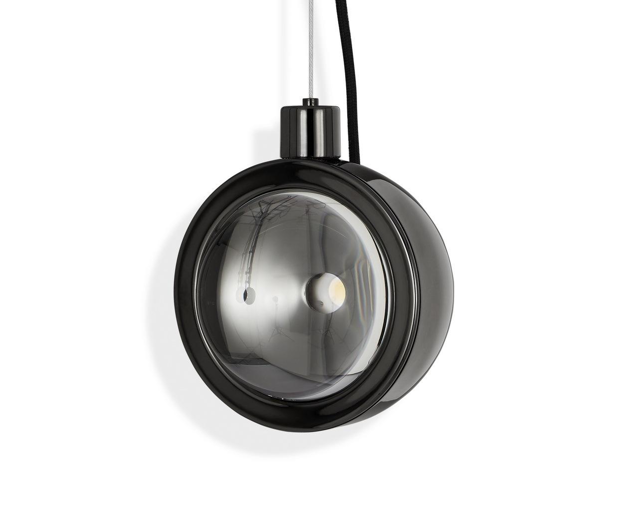 SPOT Metal pendant lamp in a contemporary style