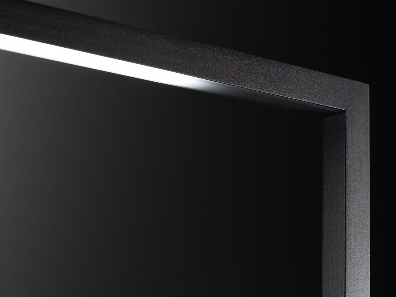 ESSENTIAL LED metal table lamp
