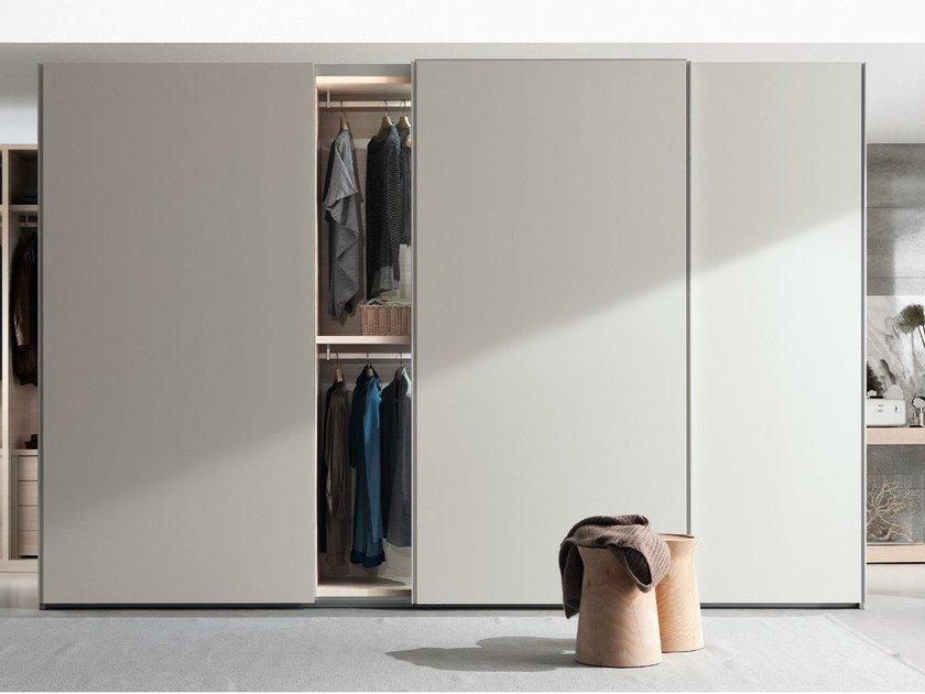 NEW ENTRY Wardrobe with sliding doors