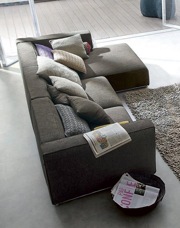 SHANGAI Sectional fabric sofa with removable cover with chaise longue