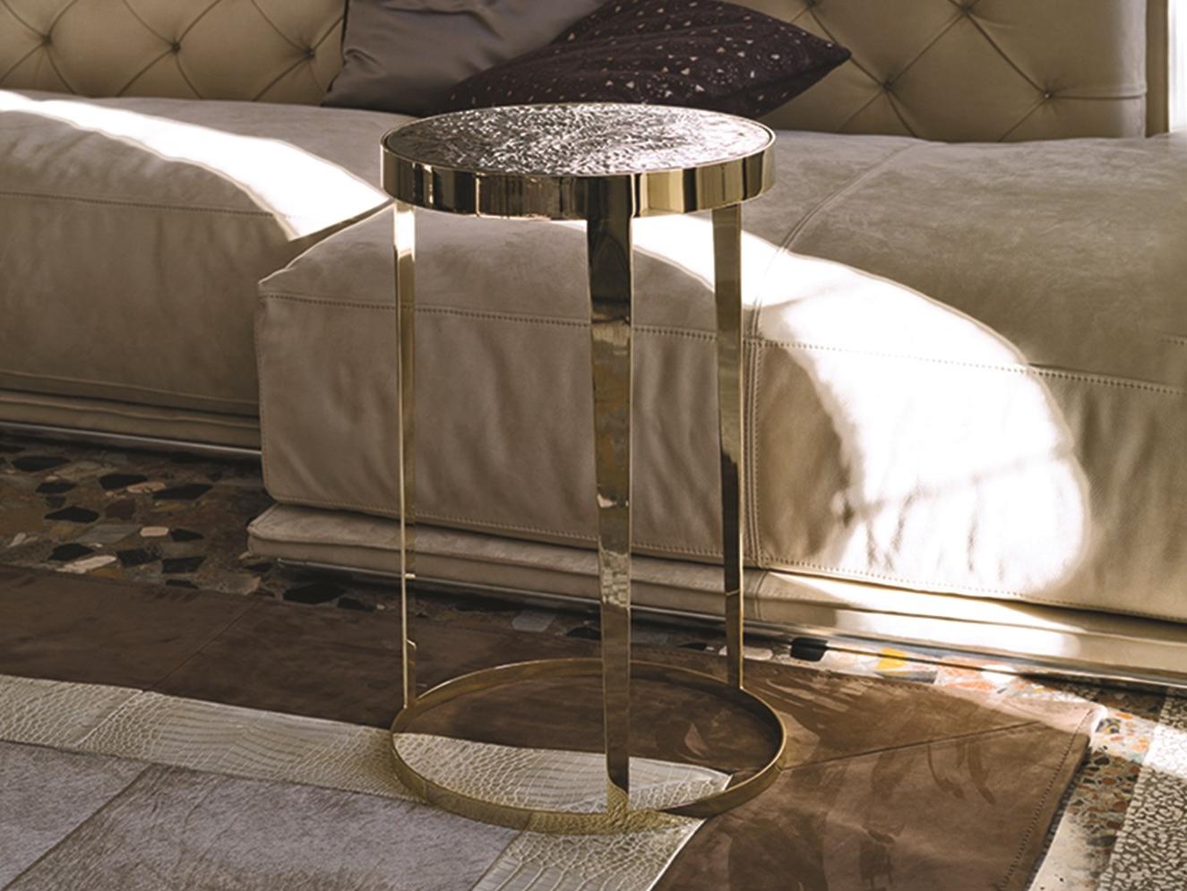 AMADEUS Round metal coffee table