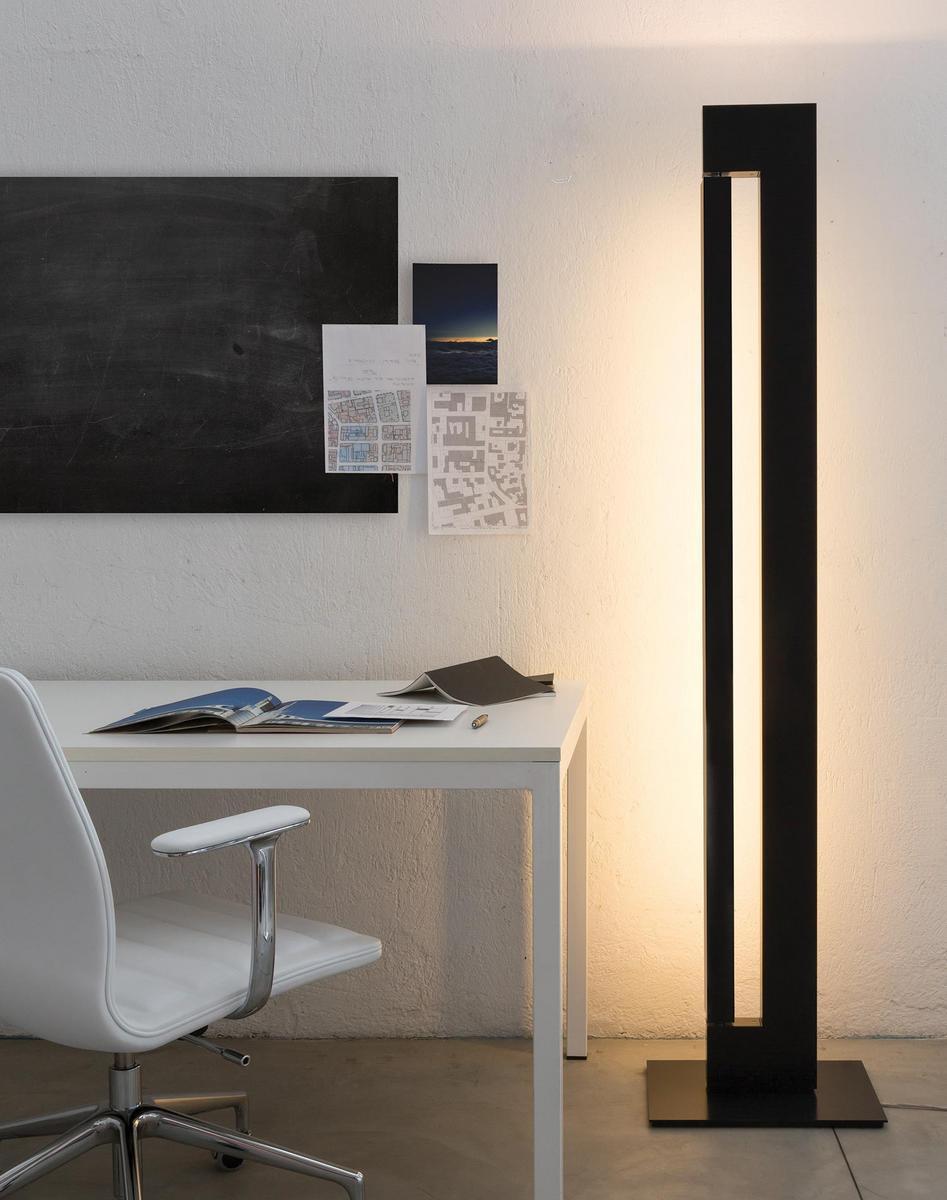 ARA Aluminium floor lamp