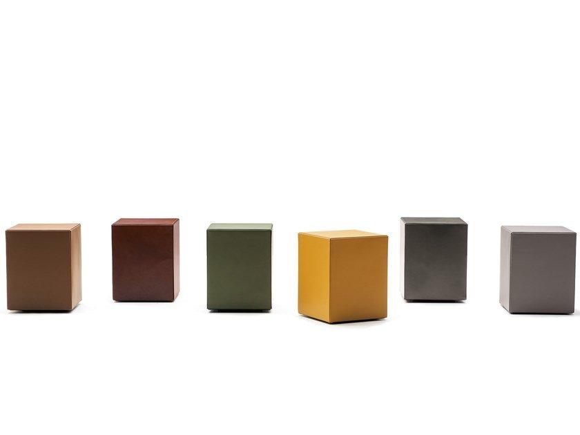 SOLID SADDLE-HIDE Square tanned leather coffee table