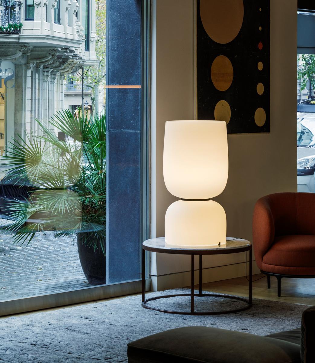GHOST 4970 LED table lamp
