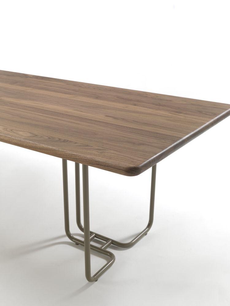 TUBULAR Wood table