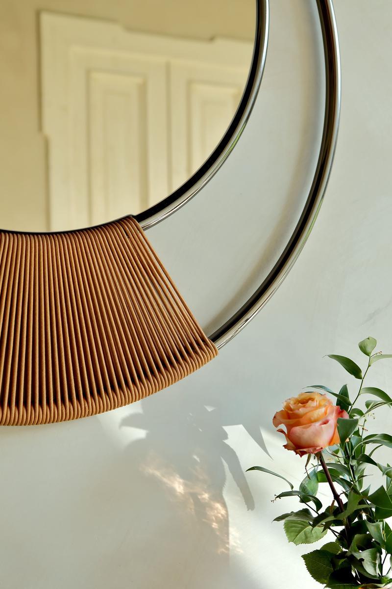 DREAMY Round wall-mounted mirror