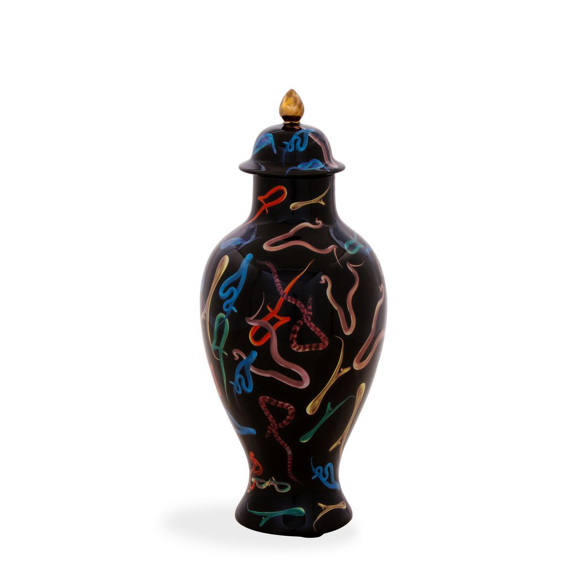 SNAKES Porcelain vase