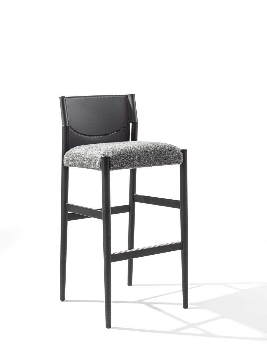 SVEVA Ash stool with leather and fabric covering