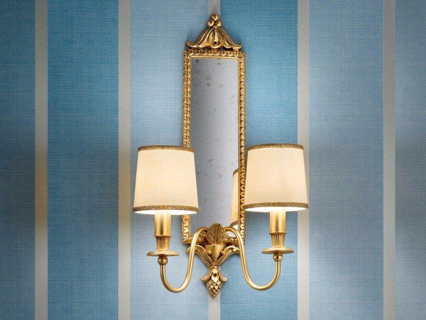 BRASS & SPOTS VE 1076 A2 Incandescent brass wall lamp