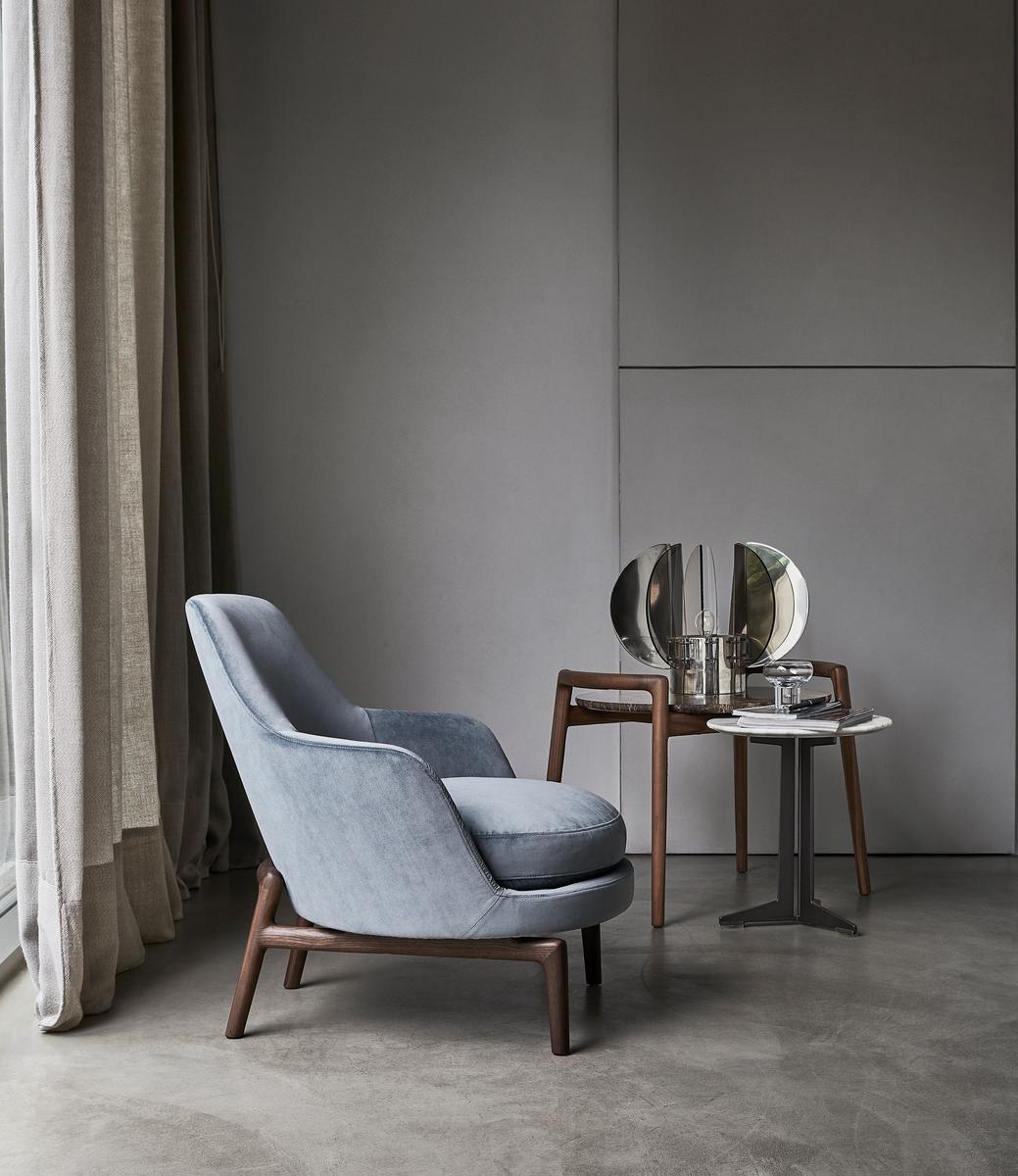LEDA Fabric armchair with armrests