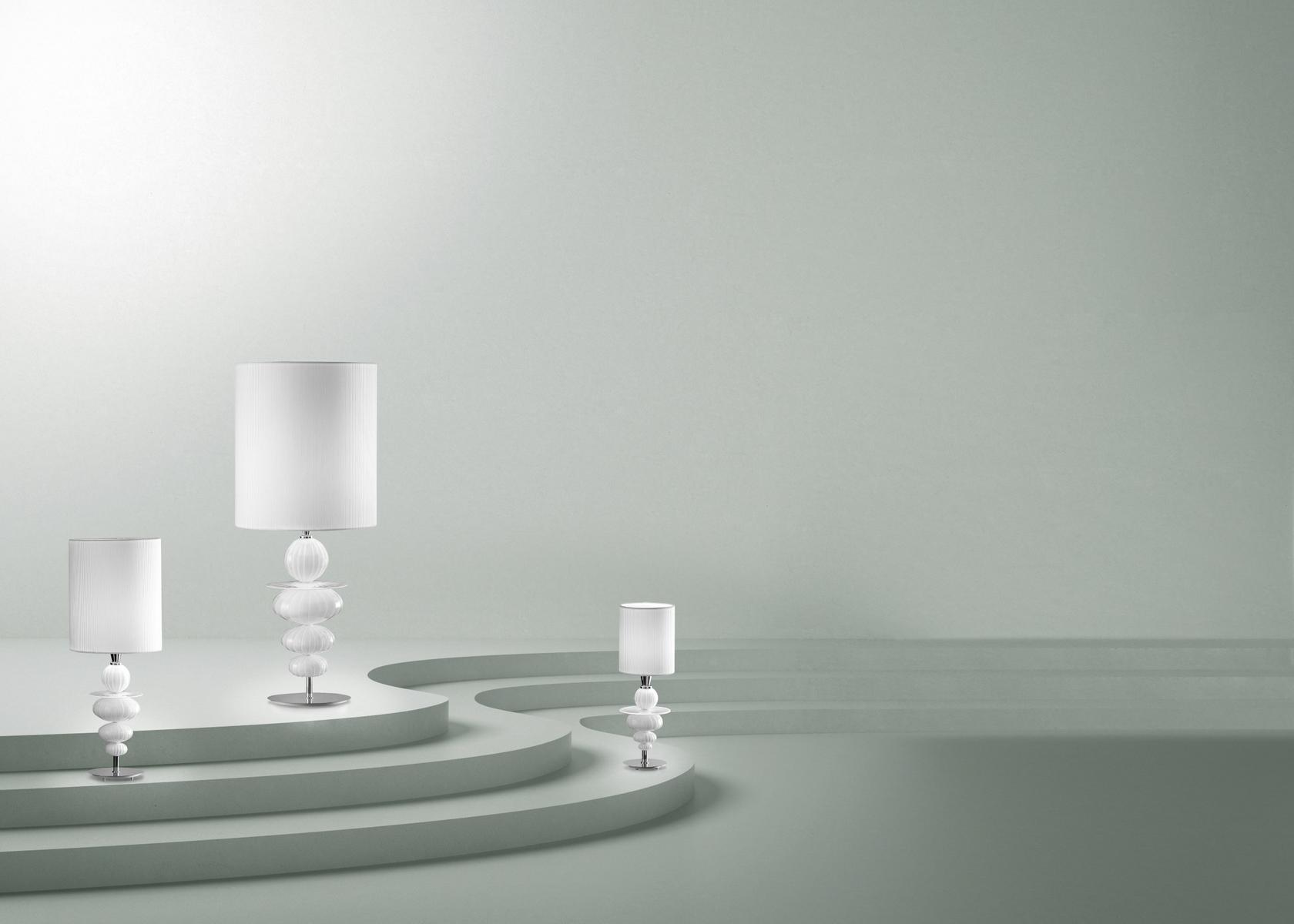 IGLOO Blown glass table lamp
