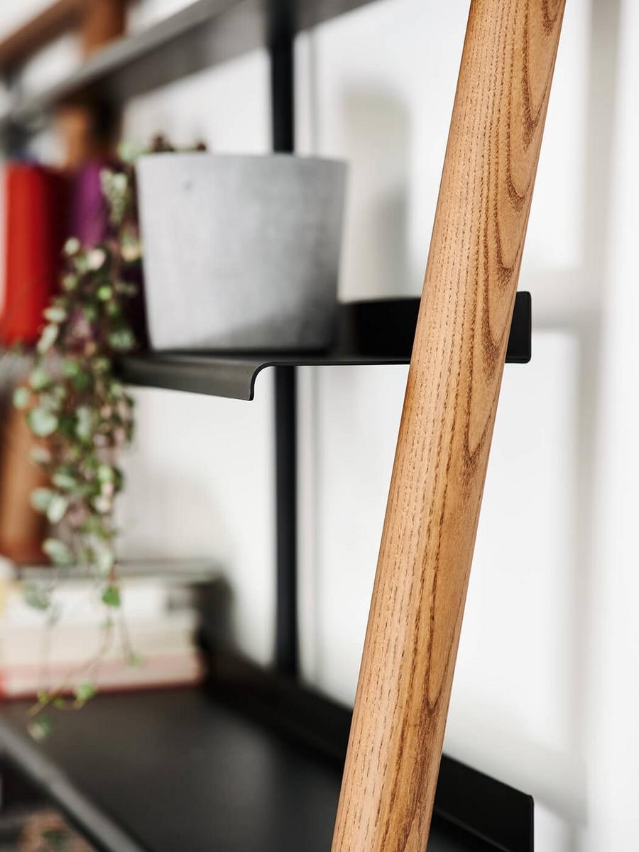 SUITE Open wall-mounted painted metal bookcase