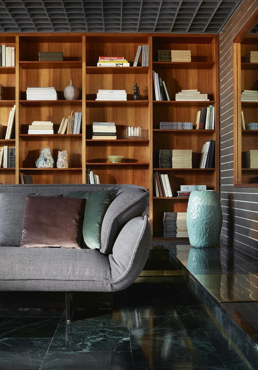 550 BEAM SOFA SYSTEM Sectional fabric sofa