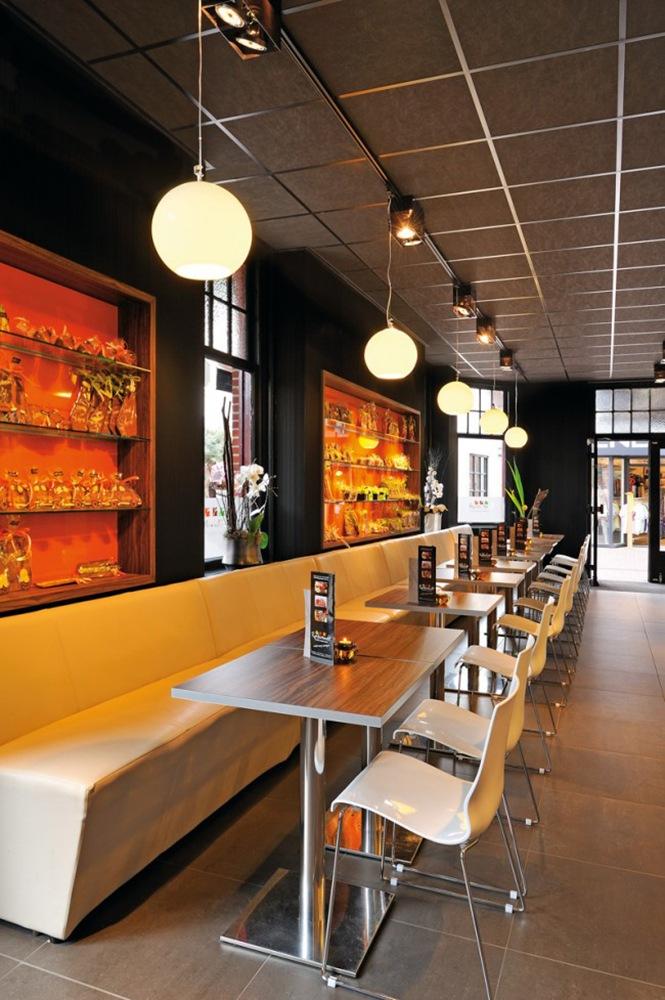 BIG SUN Metal pendant lamp in a contemporary style