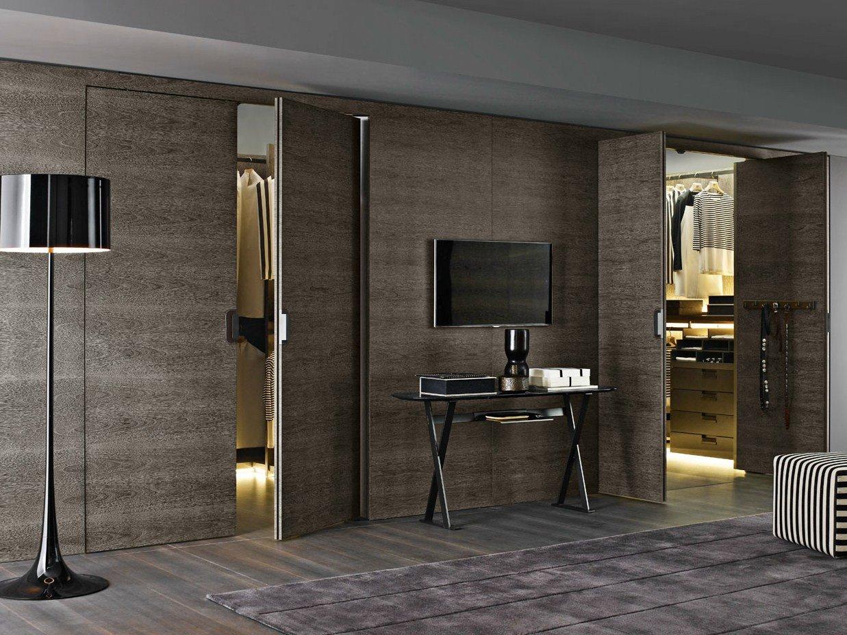 BACKSTAGE Walk-in wardrobe