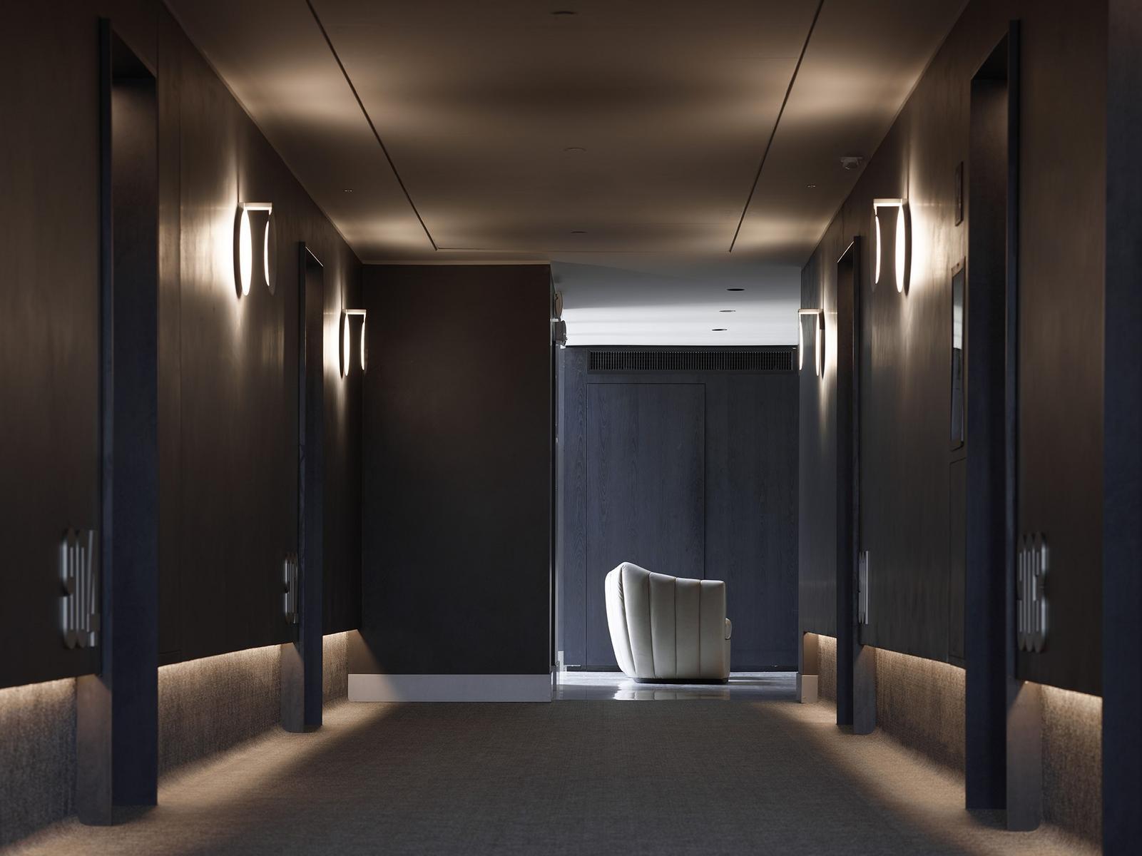 DUCA - 1950 LED painted metal wall lamp
